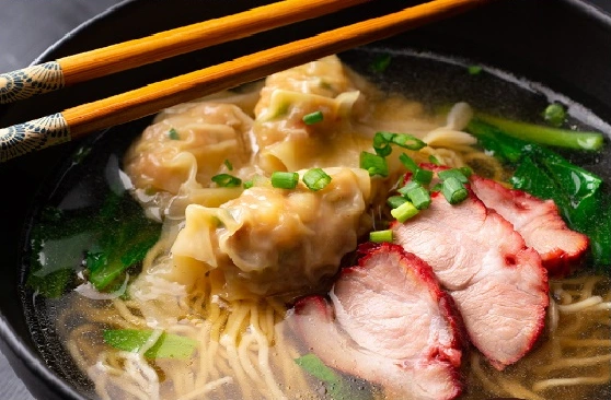 Best bbq pork and crispy wonton soup in Regina, SK